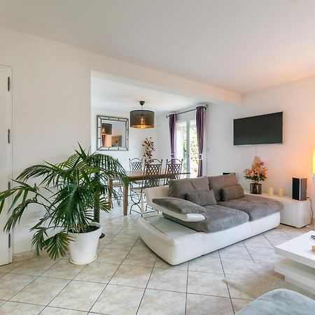Charmante Maison Climatisee Avec Son Jardin A 5 Minutes De Dijon Saint-Apollinaire  Ngoại thất bức ảnh